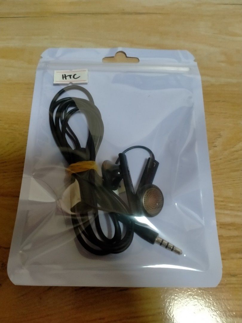 3.5mm JACK EARPHONES (Category: Earphones) located in Cabuyao City. Submitted by Bike_Clothing10 (Listing ID 1435965914, Image 2). Description: READ FIRST... FOR SALE: 3.5 mm EARPHONES All in Excellent Condition Loud Sound -SAMSUNG IN EAR- with VC/Mic PRICE: 800 -SONY CLIP PINK- PRICE: 800 -HTC INNOVATION- with VC PRICE: 800 -SONY ERICCSON- Short Wire PRICE: 550 each -HUAWEI- PRICE: 500 -PHILIPS- PRICE: 400 -UNBRANDED- PRICE: 250 PICK UP OR SHIPP