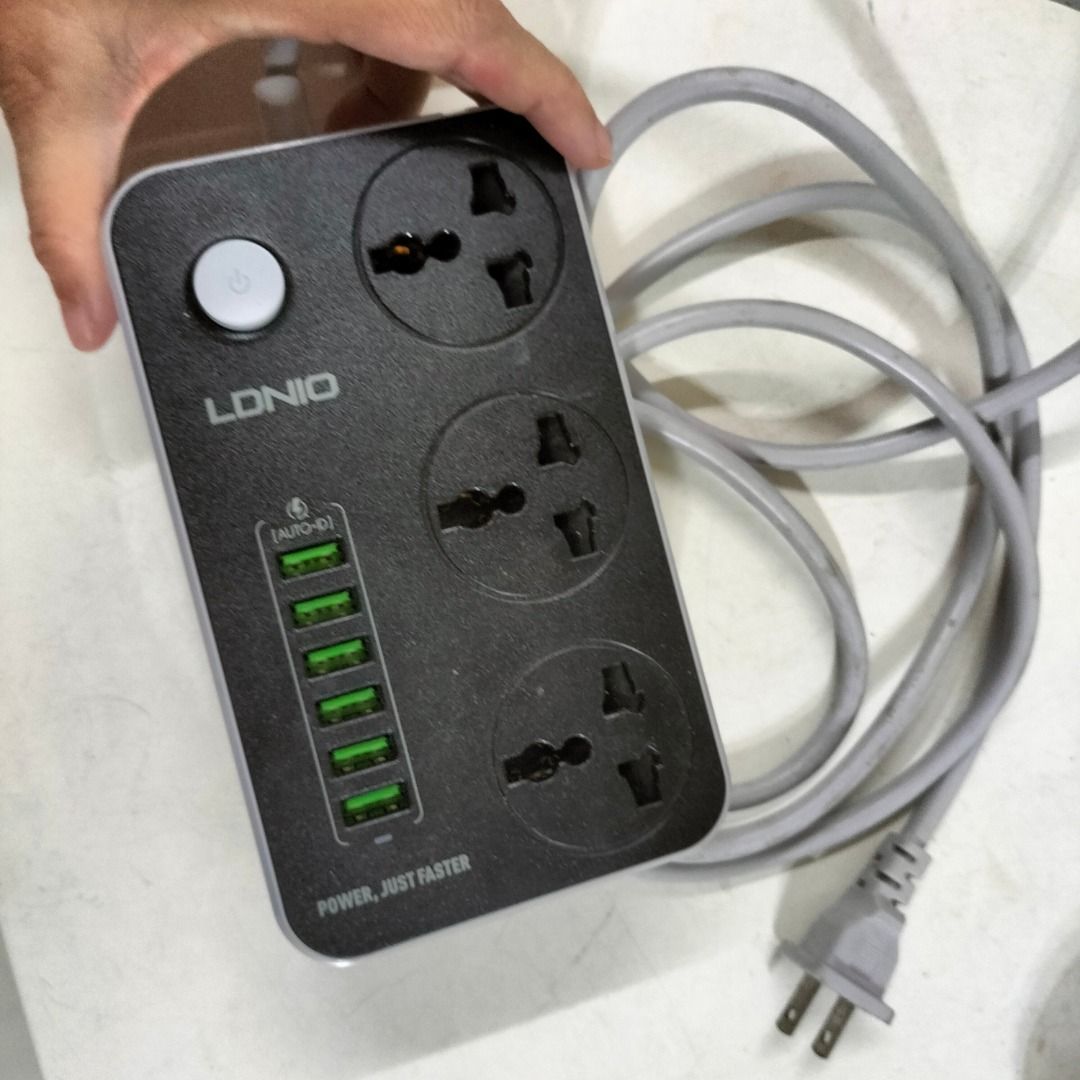 3 gang universal Socket outlets with with switch (Category: Electrical, Adaptors & Sockets) located in Paranaque City. Submitted by decluttering-all (Listing ID 1435918198, Image 2). Description: 3 gang universal Socket outlets with with switch the USB Ports are not working Power Button P150 only seldom used, the socket outlets are in good condition decluttering extra pick-up beside Toyota Bicutan Paranaque payment through BPI or gcash.