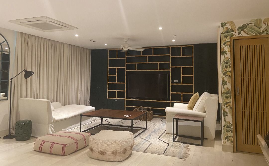 3BR in Two Salcedo Makati For Rent Interior Designed (Category: Apartments & Condos) located in Taguig. Submitted by theleadrealty_joy (Listing ID 1435950655, Image 1). Description: Two Salcedo Place, Makati 184 sqm 3 Bedrooms Fully Furnished Interior Decorated With 2 Parking Slots Asking: 180k/month, 1 year advance. Negotiable! For viewings and inquiries, please contact: Joy Cutarra The Lead Realty Under Broker’s License No. 5055 +63 9172797247 