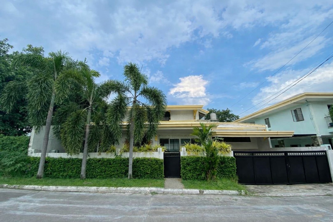 (Category: ) located in . Submitted by leechiupropertyconsultantsinc (Listing ID 1435926736, Image 1). Description: .