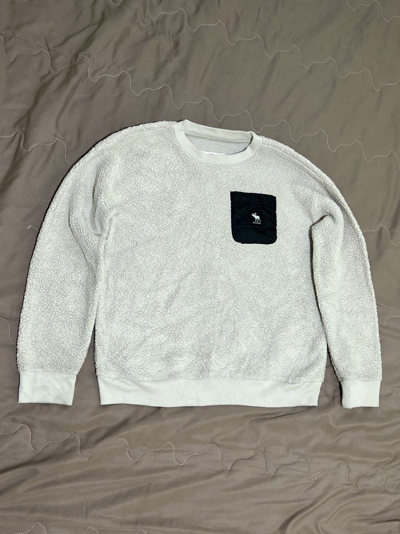 abercrombie longsleeve (Category: Babies & Kids Fashion) located in San Carlos. Submitted by declutterph2420 (Listing ID 1436055973, Image 1). Description: 23x18.