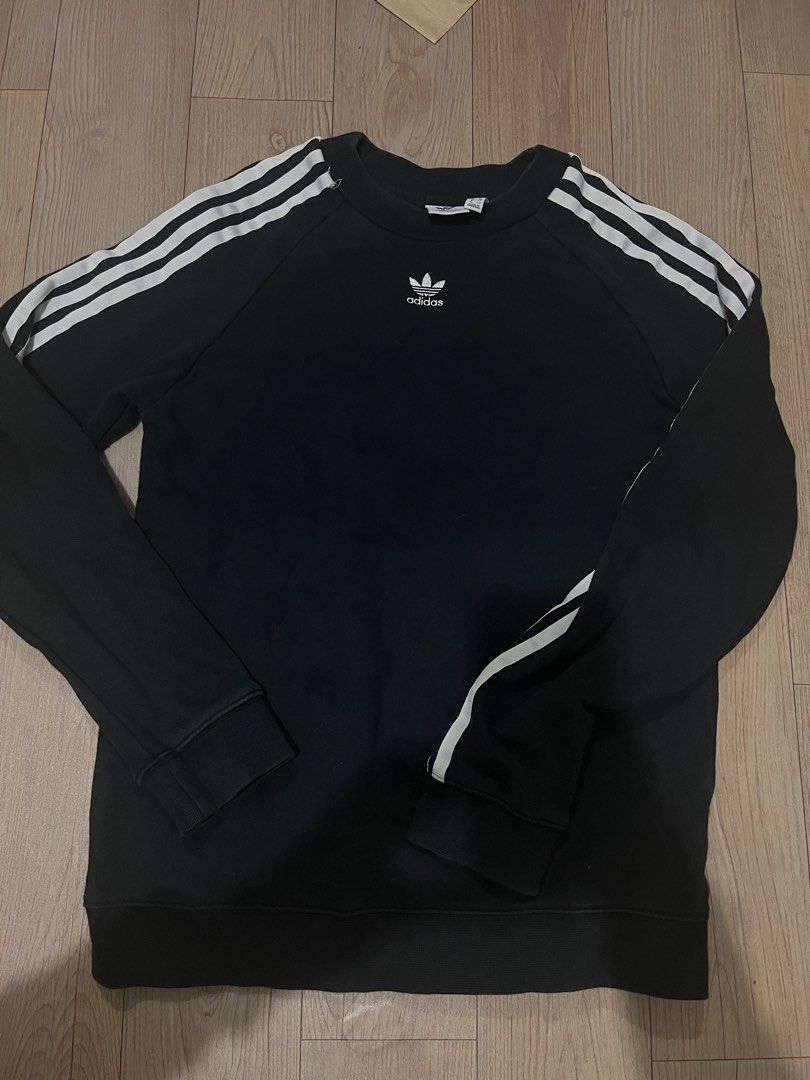 Adidas 3-Stripes Crew Sweatshirt Black (Category: Coats, Jackets and Outerwear) located in Manila. Submitted by blastermarie (Listing ID 1436009516, Image 2). Description: .