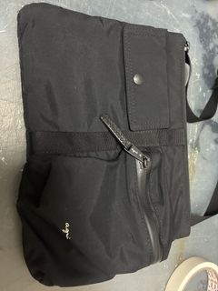 （分類：）位於 。 由 eksuqnbuz9 提交（商品編號 1436029849，圖片 1）。簡介： 。