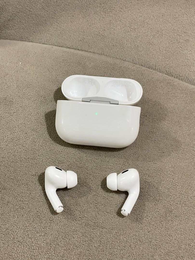 AirPods Pro 2nd Generation445166117046210562