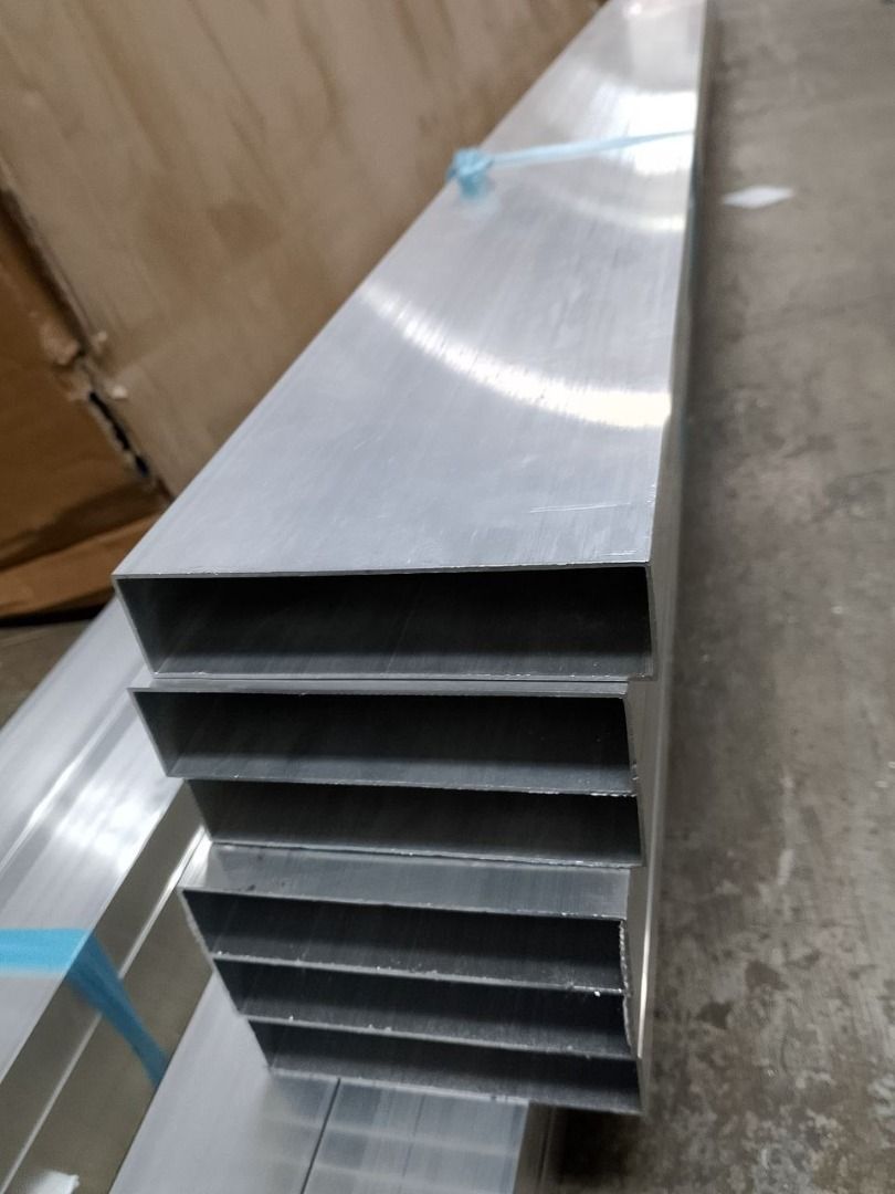 ALUMINUM TUBULAR (Category: Everything Else Others) located in Manila. Submitted by joeyroque09 (Listing ID 1435917156, Image 3). Description: ALUMINUM TUBULAR Specs: 1” x 4” x 21’ (1mm) Price: 1720.