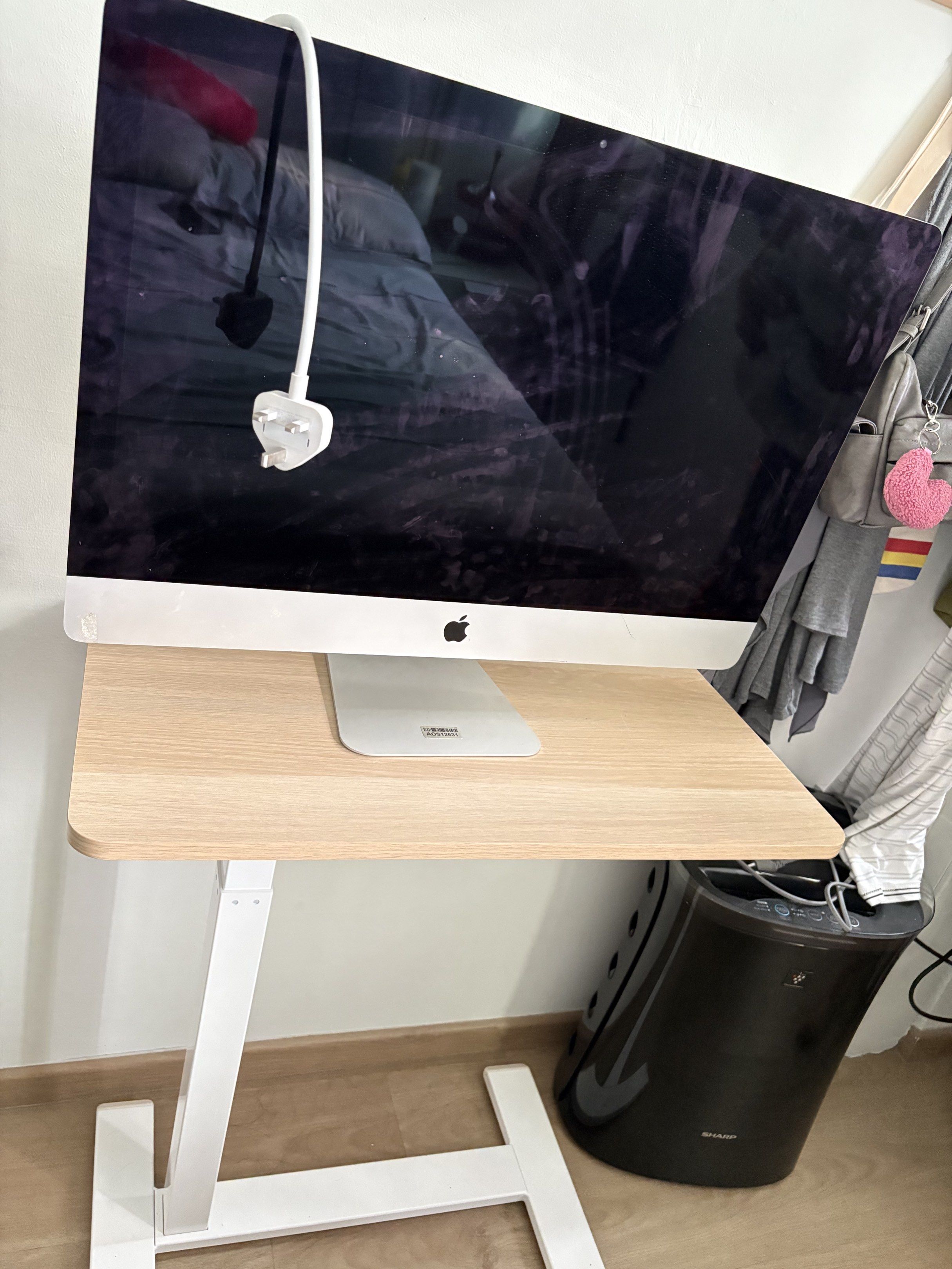 Apple iMac Desktop Computer444914300943093761