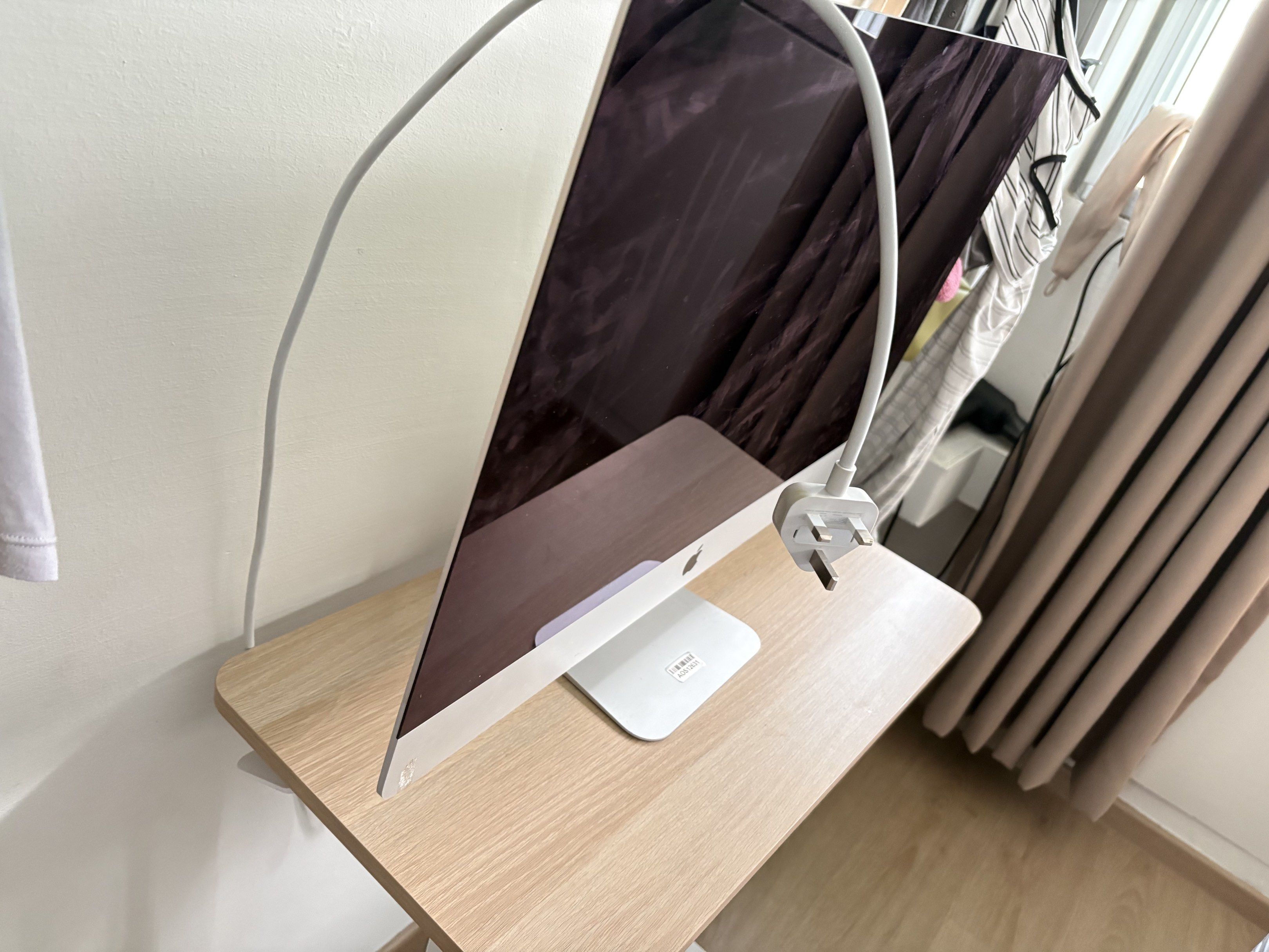 Apple iMac Desktop Computer444914300943093762