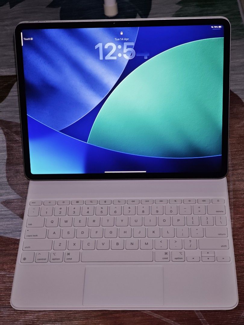Apple iPad Air 13“ Magic Keyboard  - White444678401342187522