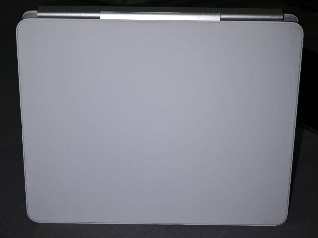 Apple iPad Air 13“ Magic Keyboard  - White444678401342187523