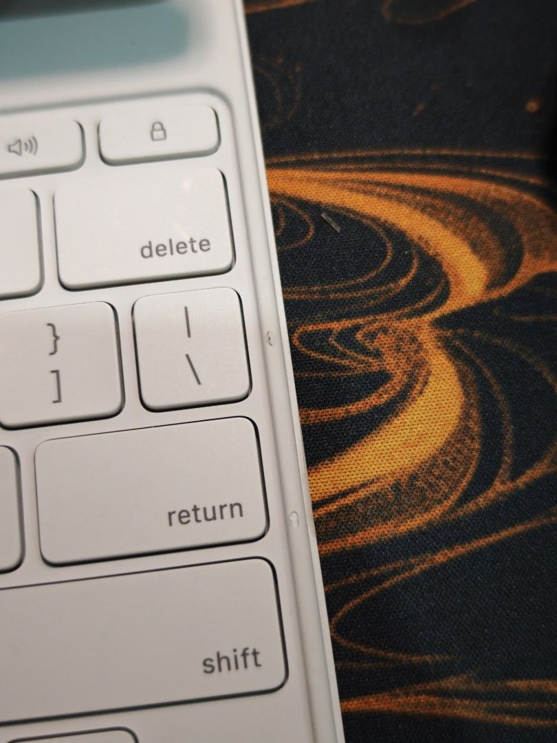 Apple iPad Air 13“ Magic Keyboard  - White444678401342187525