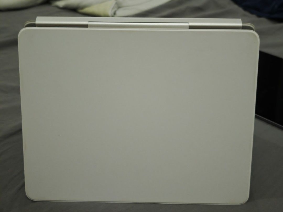 Apple iPad Air 13“ Magic Keyboard  - White444678401342187526