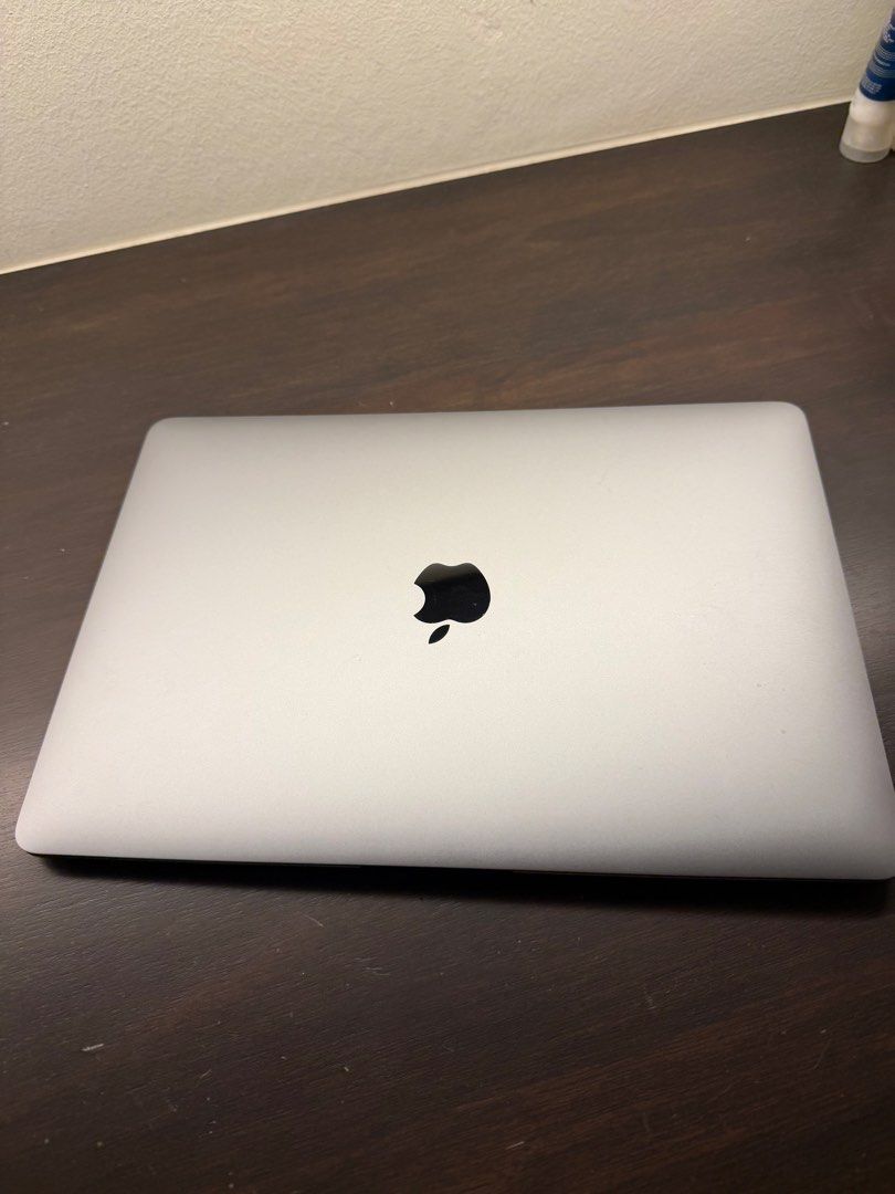 Apple MacBook Air M1 (2020)445046537638400001