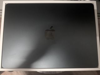 Apple MacBook Air M2453313612701378560