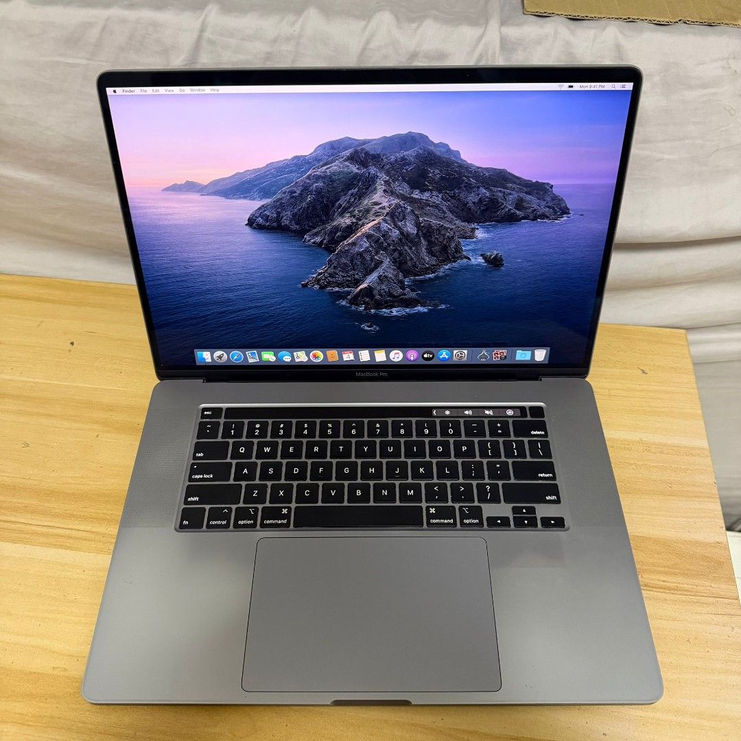 Apple MacBook Pro 16-inch A2141 2019
