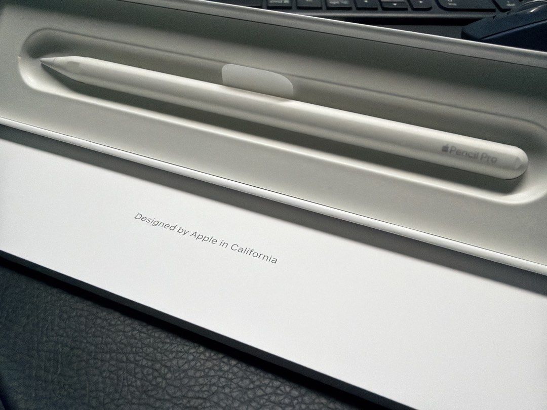 Apple Pencil Pro - Brand New445058835190927363