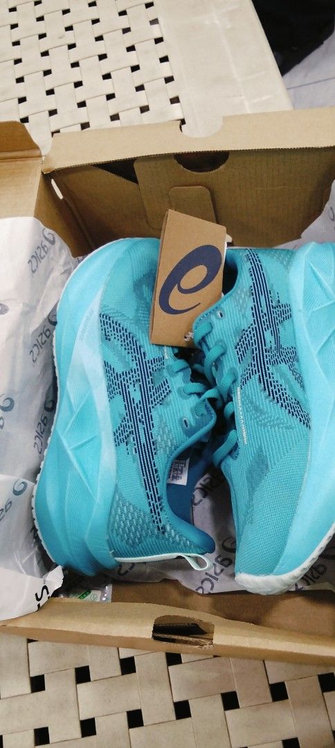 Asics Gel-Blast 23 Running Shoes (Category: Sneakers) located in Pasay City. Submitted by vivianmolo (Listing ID 1436012116, Image 1). Description: - Brand new Asics Gel-Blast 23 running shoes - Eye-catching turquoise color - Features the iconic Asics logo - Comes with original box and tags - Stylish design with unique upper pattern - White and turquoise soles.