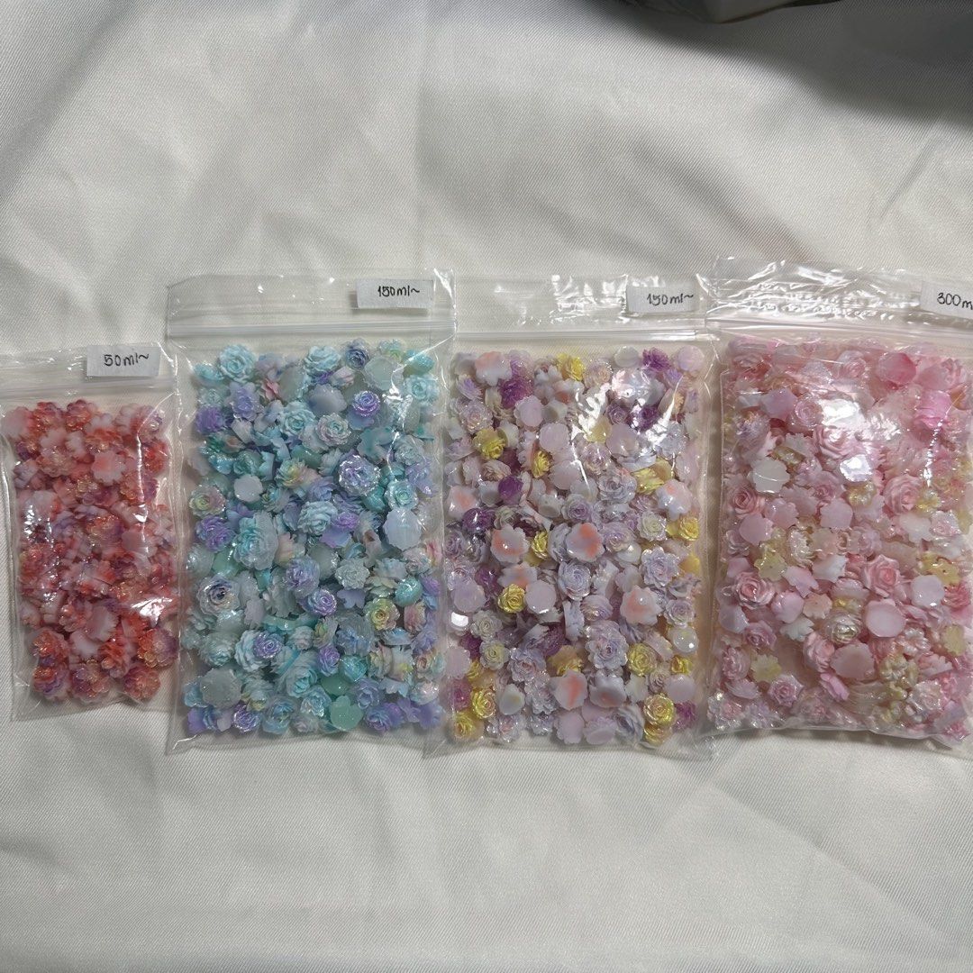 assorted soft flower beads for crafting (set only) (Category: Craft Supplies & Tools) located in Samal. Submitted by rielicart (Listing ID 1436085368, Image 1). Description: ⋆ ₊ ﾟassorted soft flower beads for crafting * ₊ ⋆ ╰ 650ml of pink, blue, and purple mix ╰ size 8-14mm, with random large flowers ╰ international beads (price are heftier than local :) mop: gcash mod: jnt or meetup (add 30-50) (loc: Samal, Bataan) [ important notes! ] ` buyer