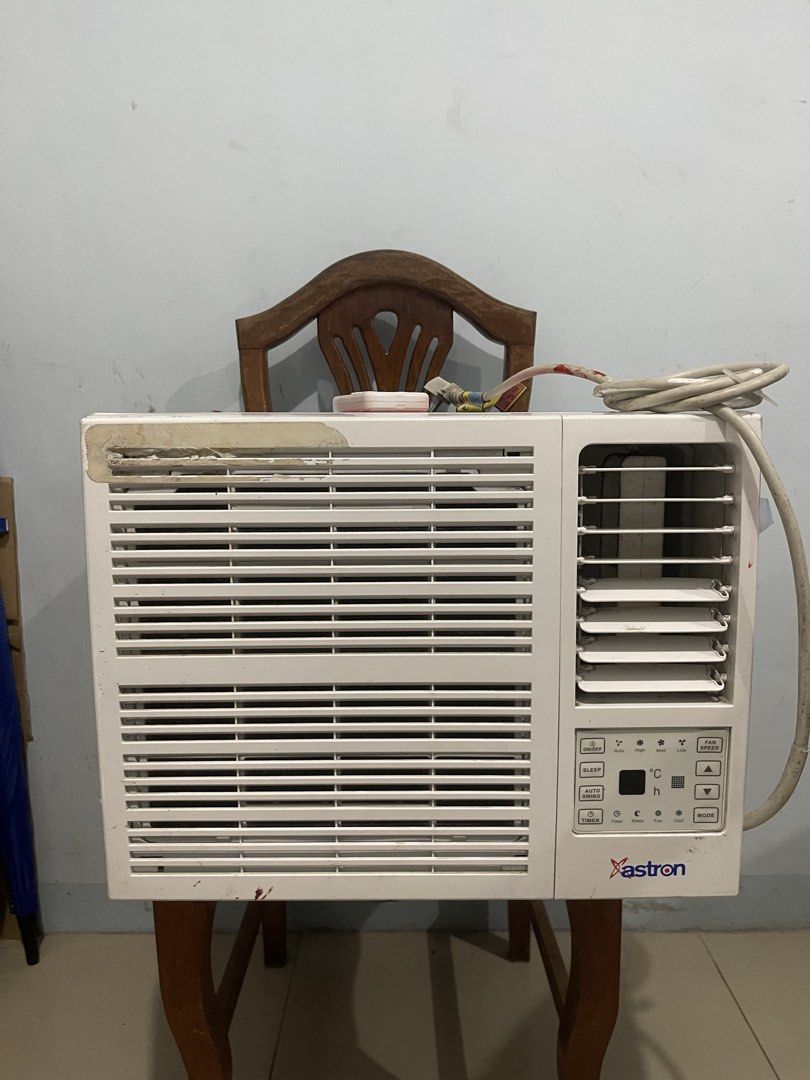 Astron 1hp Non Inverter Aircon with Remote (Category: Air Conditioning and Heating) located in Marikina City. Submitted by mmikaelacb (Listing ID 1435937497, Image 1). Description: All working - No issue RFS: Upgraded to Inverter Pick-up only, can arrange delivery through lalamove etc. .