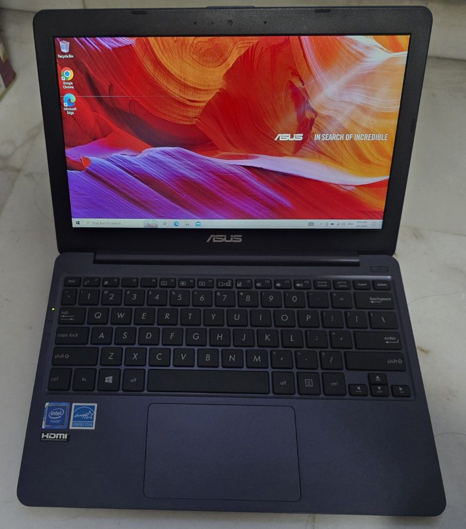 ASUS Laptop - Intel Celeron, 4GB RAM444558338802984961
