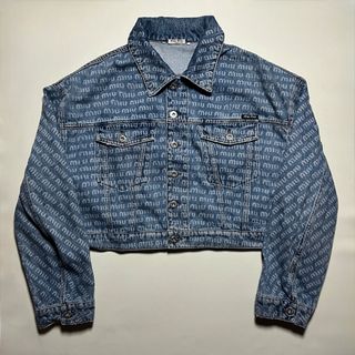 (Category: ) located in . Submitted by noir.closet.ph (Listing ID 1435970992, Image 1). Description: .