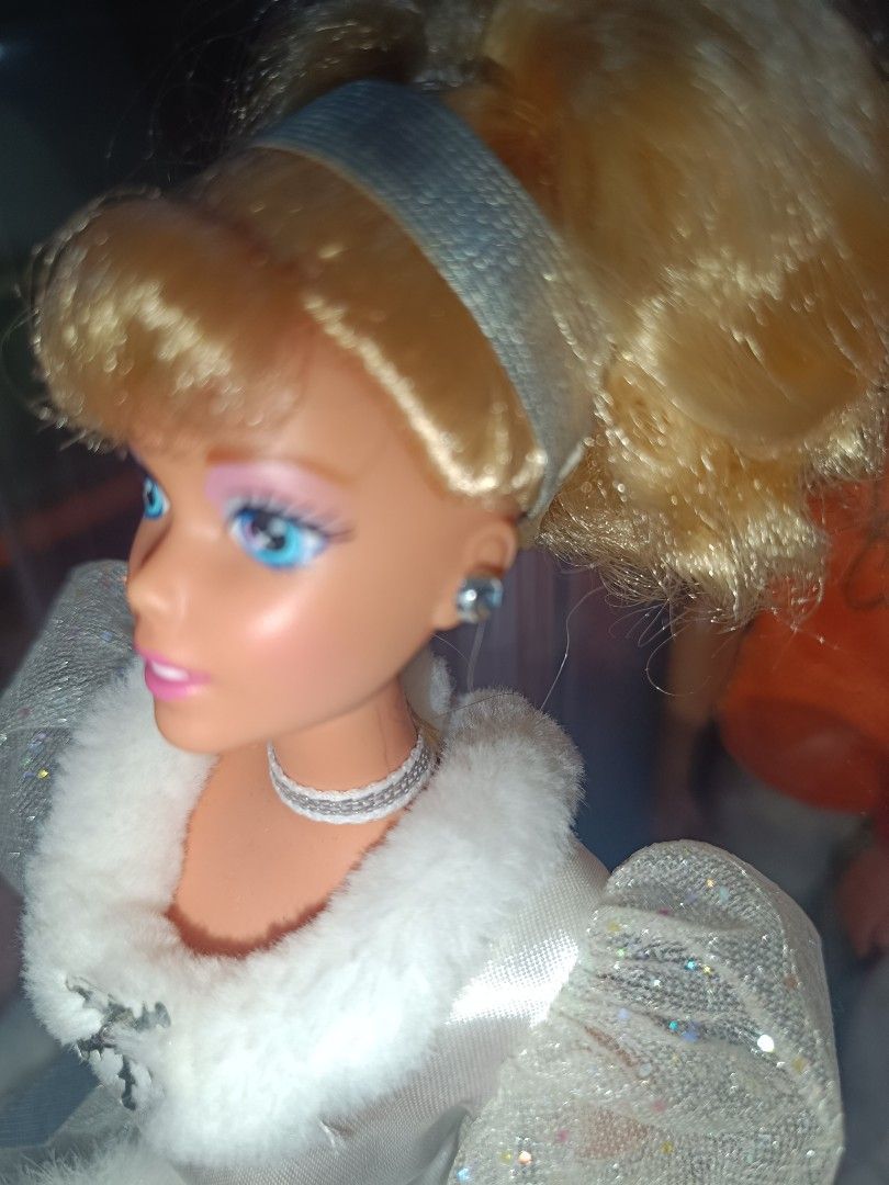 Barbie Cinderella Disney Mattel preloved (Category: Kids Toys) located in Polangui. Submitted by 3eitems (Listing ID 1435975986, Image 3). Description: no shoes no doll stand like new .