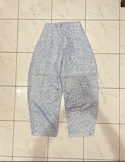 (Kategori: ) berada di . Dikirim oleh d0beedo (ID iklan 1435918173, Gambar 1). Deskripsi: .