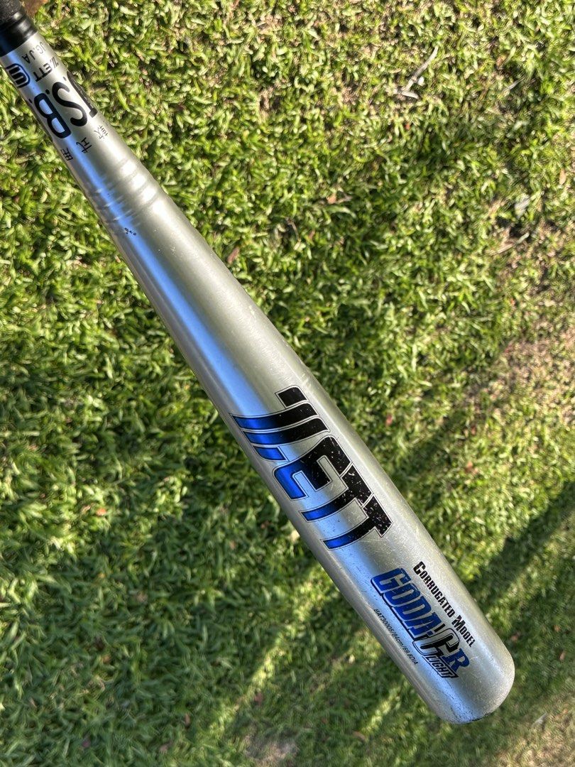 Baseball bat Zett 84cm (Category: Other Sports Equipment and Supplies) located in Cabanatuan. Submitted by dangerousharmony (Listing ID 1435913384, Image 3). Description: Zett baseball bat + bag 1200+sf Tarlac.