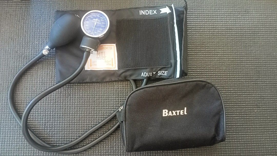 Baxtel Sphygmomanometer (Pre-Love) (Category: Health Monitors & Weighing Scales) located in San Isidro. Submitted by thankugeri87256 (Listing ID 1435941861, Image 1). Description: ✔️Surplus item ✔️Minor flaws& scratches noticeable ✔️Still in good working condition ✔️With pouch included for hand carry ✔️Ideal for blood pressure monitoring ✔️Sold in as is where is basis..