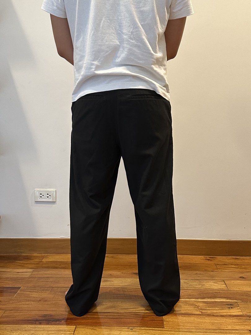 Zara Black Dress Pants (31) (Category: Trousers) located in San Juan City. Submitted by detan03 (Listing ID 1435980971, Image 3). Description: Price: Negotiable RFS: Decluttering.
