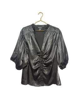 (Category: ) located in . Submitted by bgroq_closet (Listing ID 1436060514, Image 1). Description: .