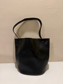 (Category: ) located in . Submitted by zacpreloved (Listing ID 1436074793, Image 1). Description: .