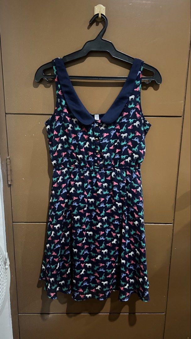 Blue Horse Print Dress (Category: Dresses) located in Manila. Submitted by drip.chic_ (Listing ID 1436054907, Image 2). Description: - For decluttering - Color may vary due to lighting - Model: 5'4.