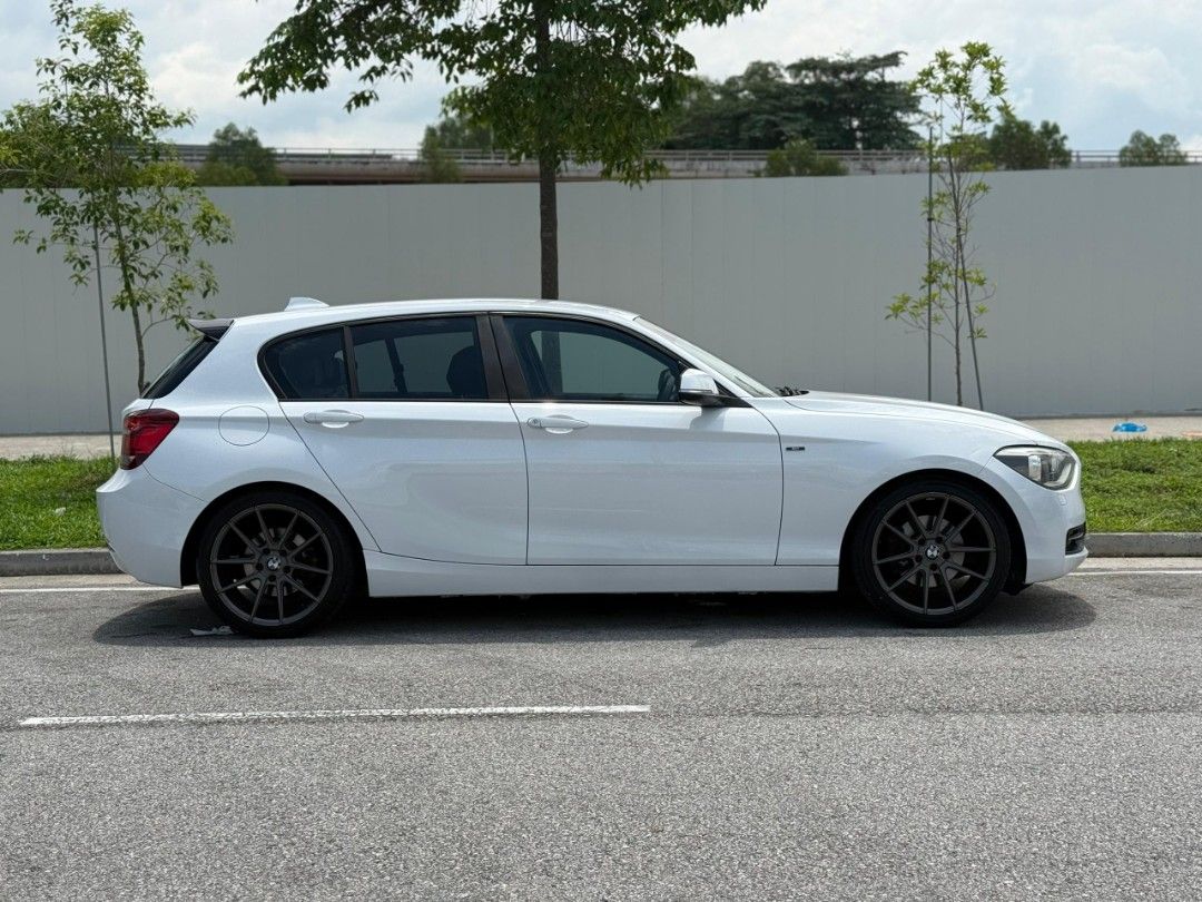BMW 1 Series Hatchback 118i 5dr (A) (Category: Used Cars) located in Singapore. Submitted by preciseauto (Listing ID 1435926518, Image 2). Description: 🔥🔥BOSS SAY ALL MUST GO CLEARANCE SALE🔥🔥 🚨CHEAPEST CARS IN THE MARKET🚨 🚘$500 DRIVEAWAY🚘 🏦LOWEST INTEREST FROM 1.48%🏦 🟢1 YEAR WARRANTY🟢 🔧FREE 1 YEAR SERVICING🔧 🏬 Vehicle 120 Points INSPECTION CHECK By In House Workshop BEFORE we put them for SALE 🚕 PHV Drivers Welcomed 🔁 High Trade 