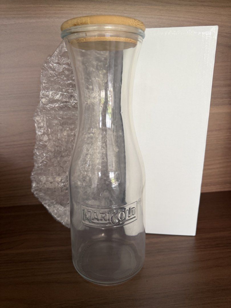 BNIB Marigold Glass Pitcher with Bamboo Lid