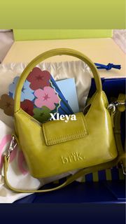(Category: ) located in . Submitted by lyleya (Listing ID 1436019528, Image 1). Description: .