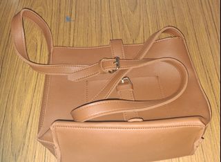 (Category: ) located in . Submitted by safee.s (Listing ID 1436024391, Image 1). Description: .