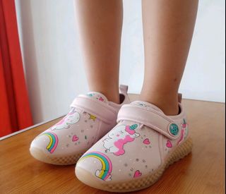 (Kategori: ) berada di . Dikirim oleh j.stufff (ID iklan 1435972604, Gambar 1). Deskripsi: .