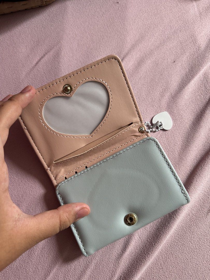 BUNDLE— Seagloca Wallets (Category: Wallets & Card holders) located in Taguig. Submitted by kleidybug (Listing ID 1435927038, Image 2). Description: - Seagloca Wallets - Decluttering the blue wallet and the red one is for me originally but its too chunky for my taste so it has never been used. - No damage on both but please manage your expectations as these came from the orange app but the seagloca wallet is really durable since I use a different