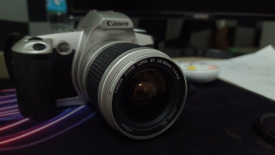 Canon EOS Rebel G Camera with Lens (Category: Cameras) located in Daet. Submitted by julianrigo20554 (Listing ID 1436076229, Image 3). Description: Wala lang po battery, and galing po siya sa Canada. and the lens is sobrang linis pa po..