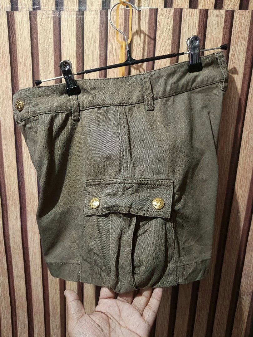 Celine Paris Cargo Women (Category: Luxury Apparel) located in Cebu City. Submitted by negotiableprice22 (Listing ID 1436092486, Image 2). Description: Celine Paris Cargo shorts size S Dimes waistline 26.5 inch length 12.5 inch leg opening 12 inch available! Grab it!.