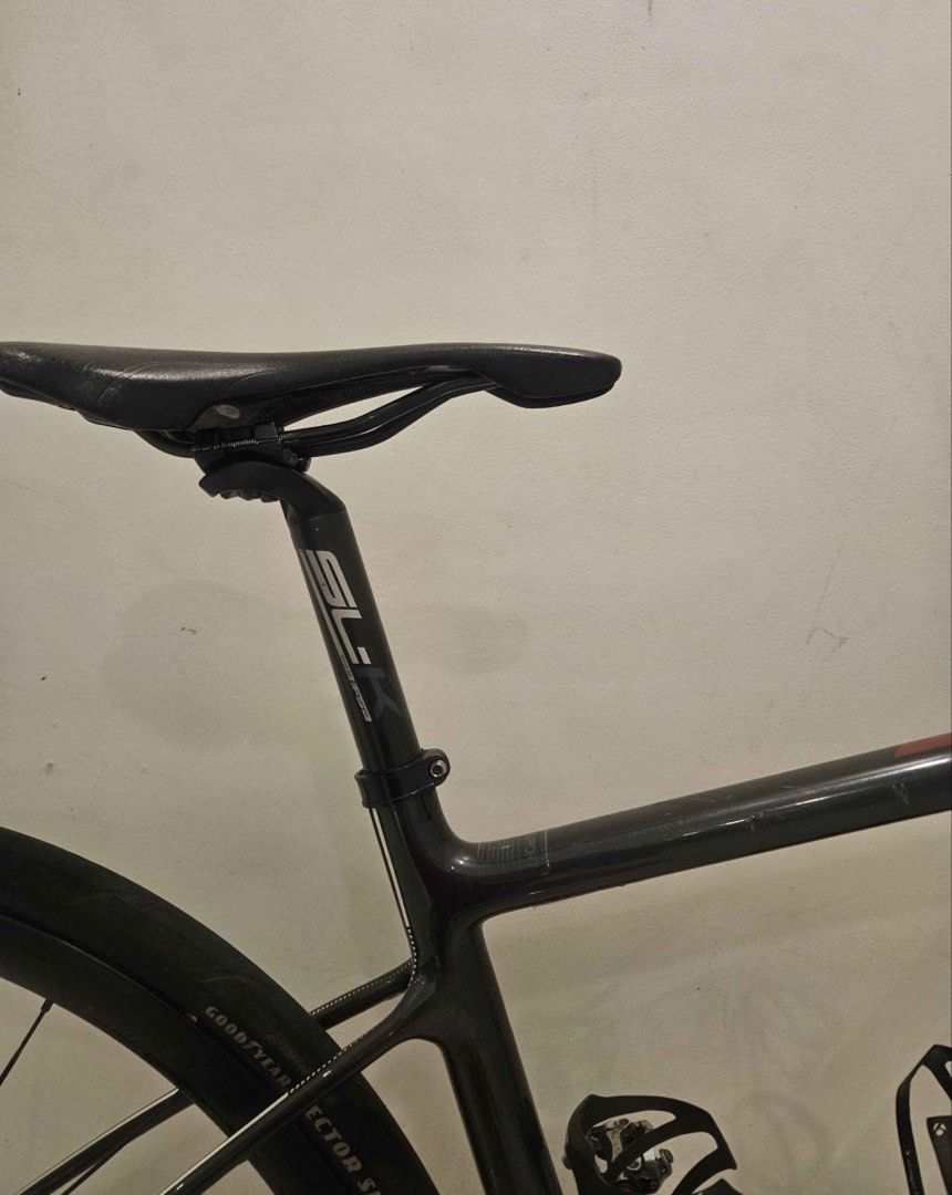 Cervelo C3 (Category: Bicycles) located in Pasig City. Submitted by xifyfinds (Listing ID 1436025989, Image 3). Description: C3 Endurance bike Carbon frame and fork Ultegra groupset Rotor 3D BBright crankset Fsa slk seatpost selle saddle Zipp10 xplr handle bar Dt swiss r470 wheelset Goodyear 30c tyres Size 48 Negotiable/Make an offer.