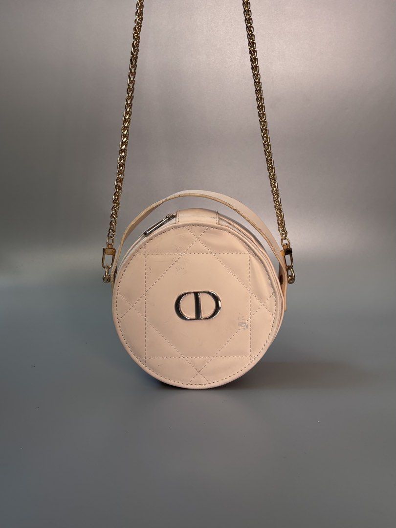 Christian Dior Beige Vanity Bag (Category: Luxury Bags & Wallets) located in Santa Cruz. Submitted by devbook1 (Listing ID 1409524887, Image 2). Description: Christian Dior Beige Vanity Bag For Women’s Excellent Condition Sign of usage Authentic .
