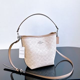 (Category: ) located in . Submitted by diya.pstore (Listing ID 1436088894, Image 1). Description: .