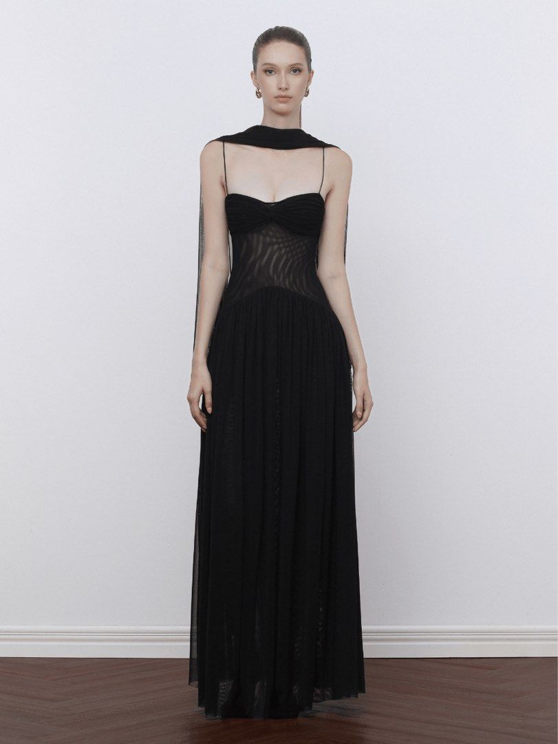 Cocosin Muse Mesh Halter Gown (Category: Evening dresses & gowns) located in Taguig. Submitted by bnplswmakeup (Listing ID 1436001600, Image 1). Description: Cocosin trending dress in Black Size Large Used once for a wedding I ordered it from pasabuy in Vietnam. - Black maxi dress with matching shawl - Sweetheart neckline - Spaghetti straps - Fitted bodice - Flowing skirt - Lightweight fabric - Perfect for formal events and special occasions MOP: