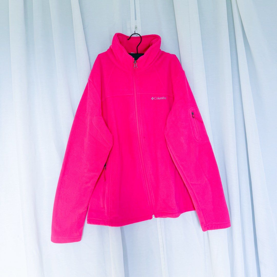 Columbia Hot Pink Fleece Jacket (Category: Coats, Jackets and Outerwear) located in Taguig. Submitted by allthingsclassy.ph (Listing ID 1435995526, Image 1). Description: Fits M - L! .
