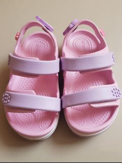 (Category: ) located in . Submitted by zafshop8 (Listing ID 1435950308, Image 1). Description: .
