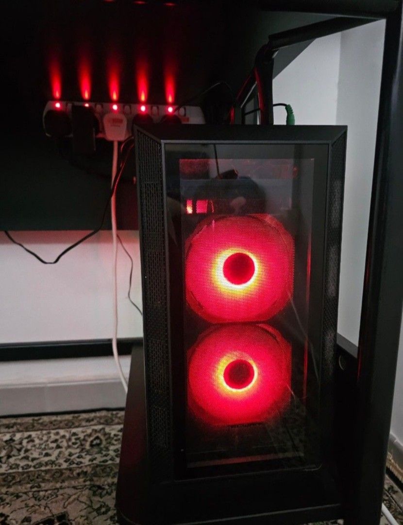 Custom Gaming PC445173988559441922