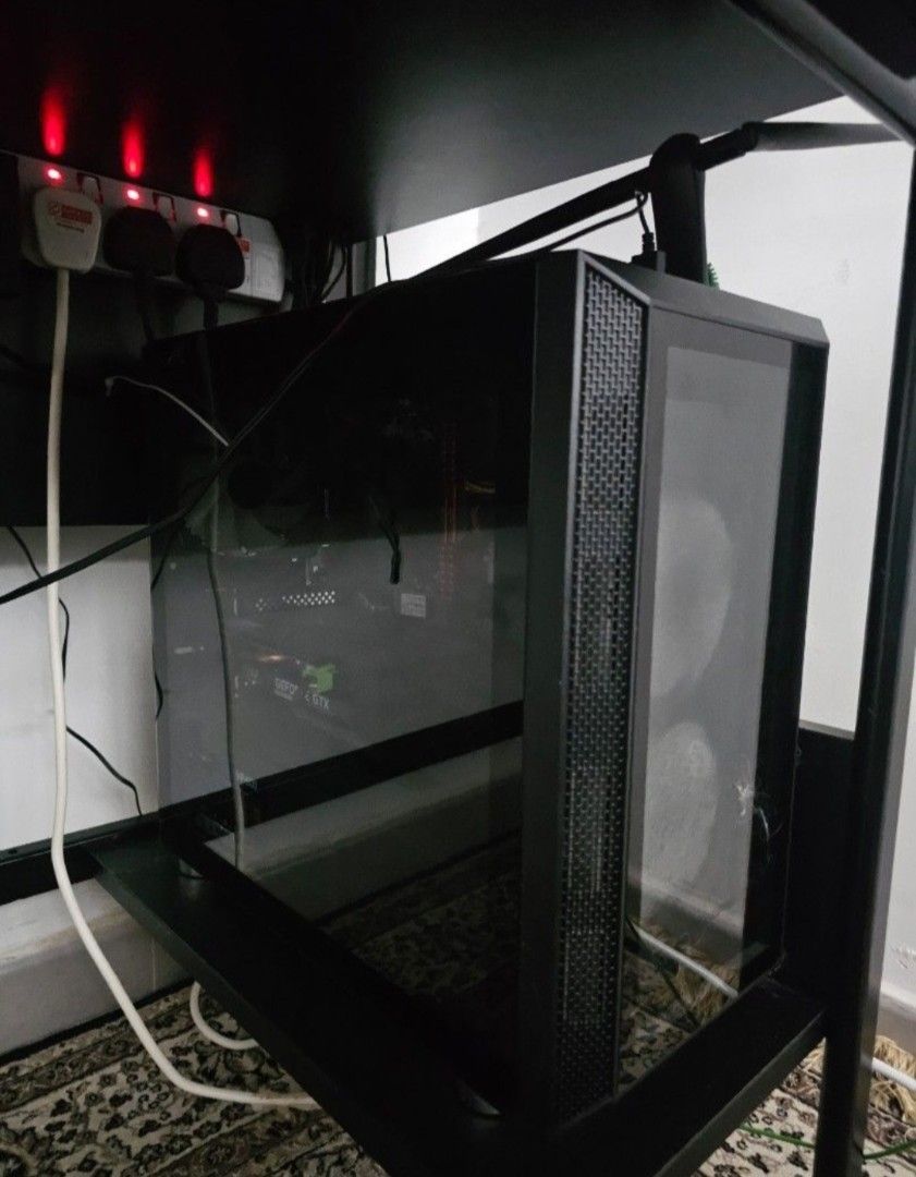 Custom Gaming PC445173988559441921