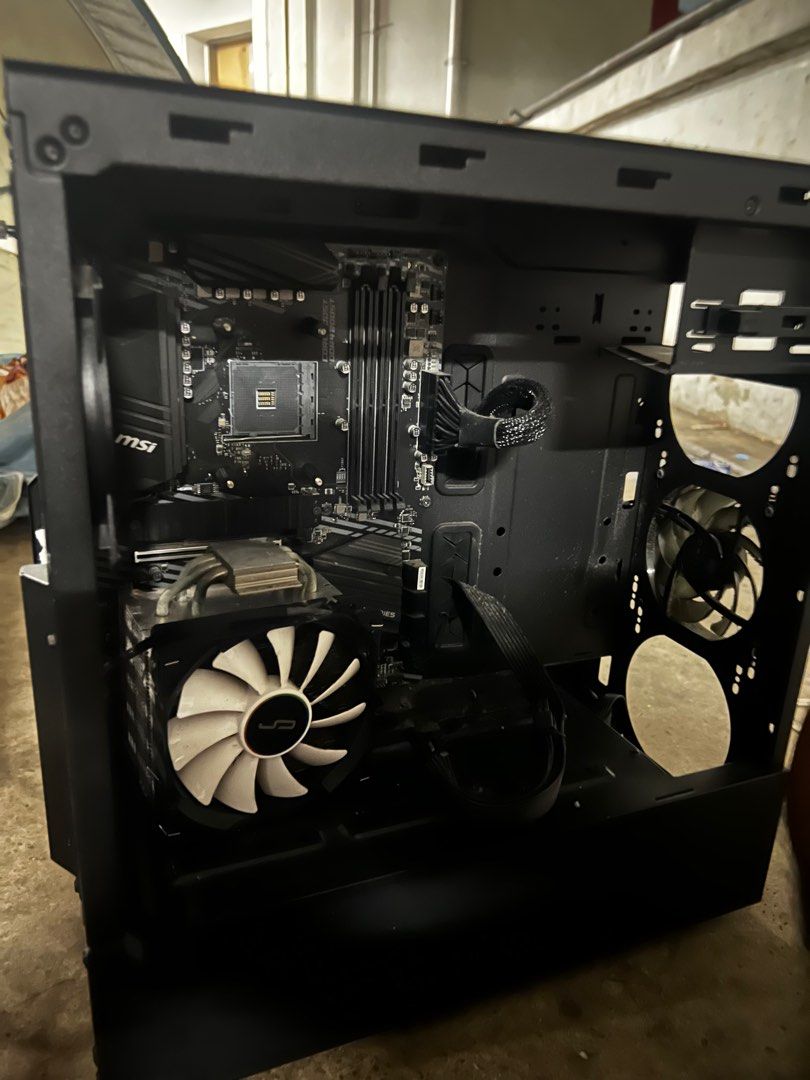 Desktop PC - MSI Motherboard445290828614881283