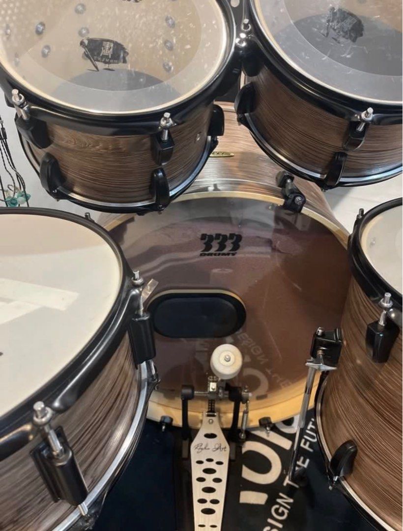 Drum set (Category: Musical Instruments) located in Johor Bahru. Submitted by nwego (Listing ID 1436018813, Image 3). Description: Just need to tune long time no play. Let go drum set jb area.